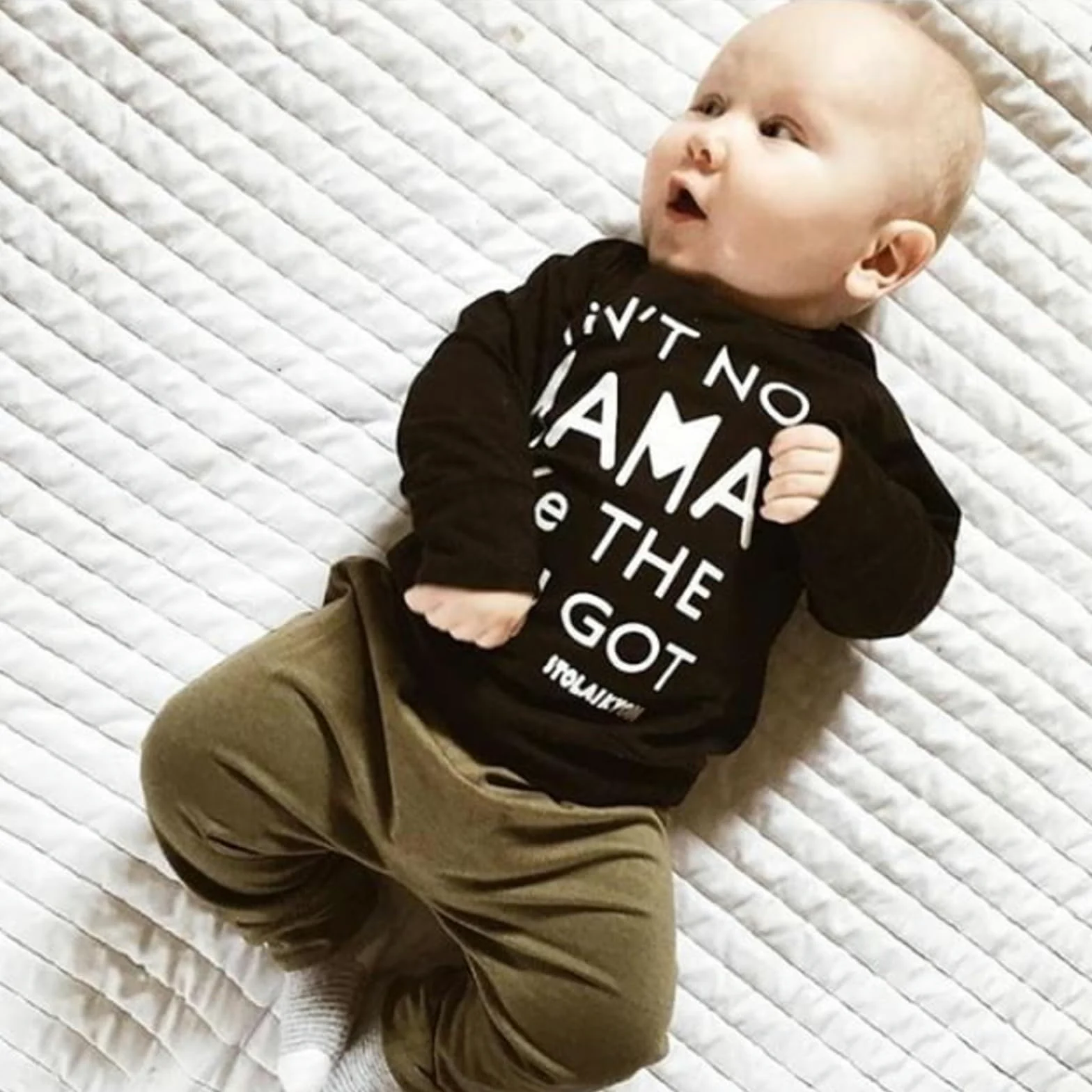 Conjunto de ropa para bebé niño pequeño con letras impresas, parte superior y pantalón