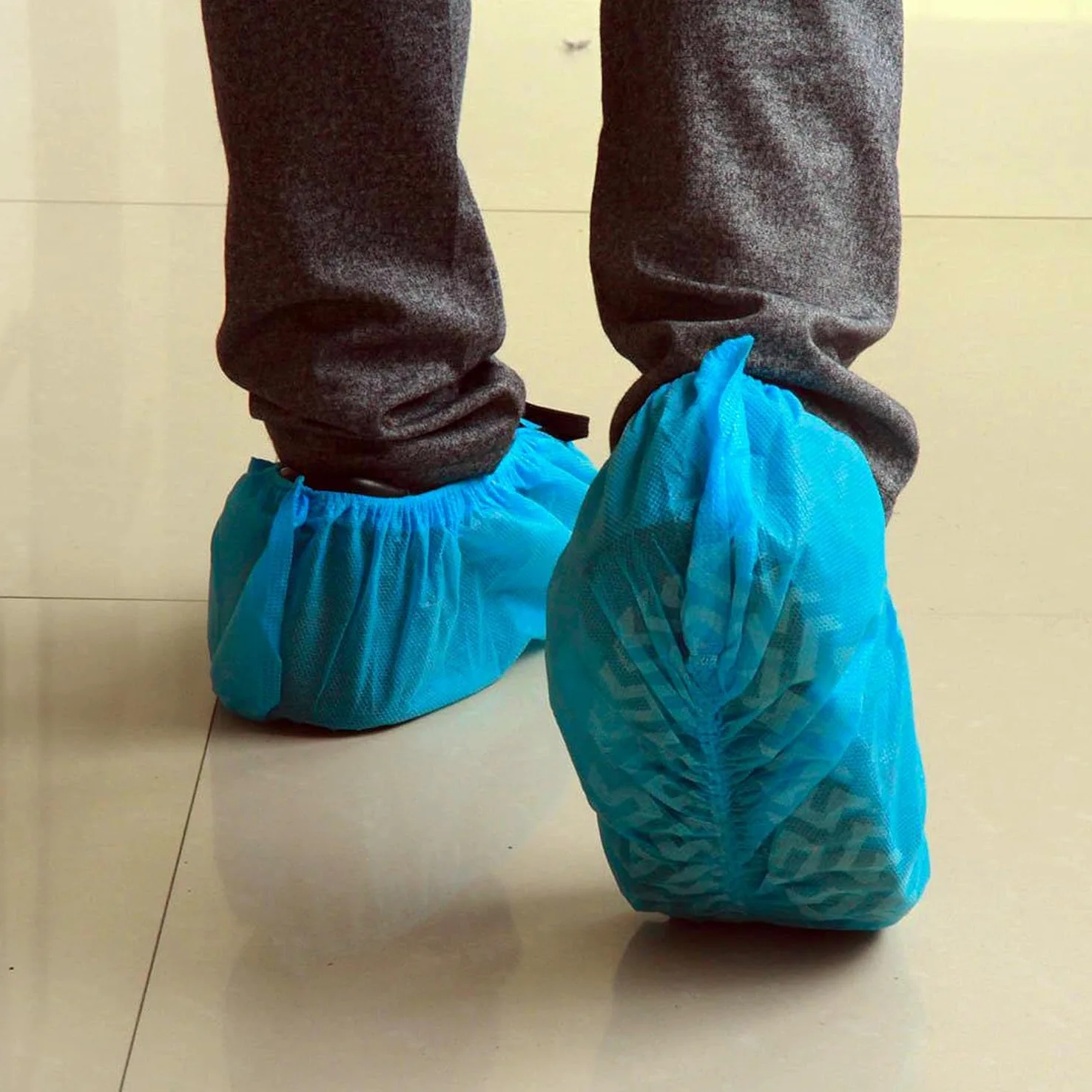 Paquete de 200 fundas desechables de alta calidad para zapatos, antideslizantes, se adaptan a hombres de talla 11 de EE. UU. y 13 de EE. UU. para mujeres en adelante, XL, 200 piezas