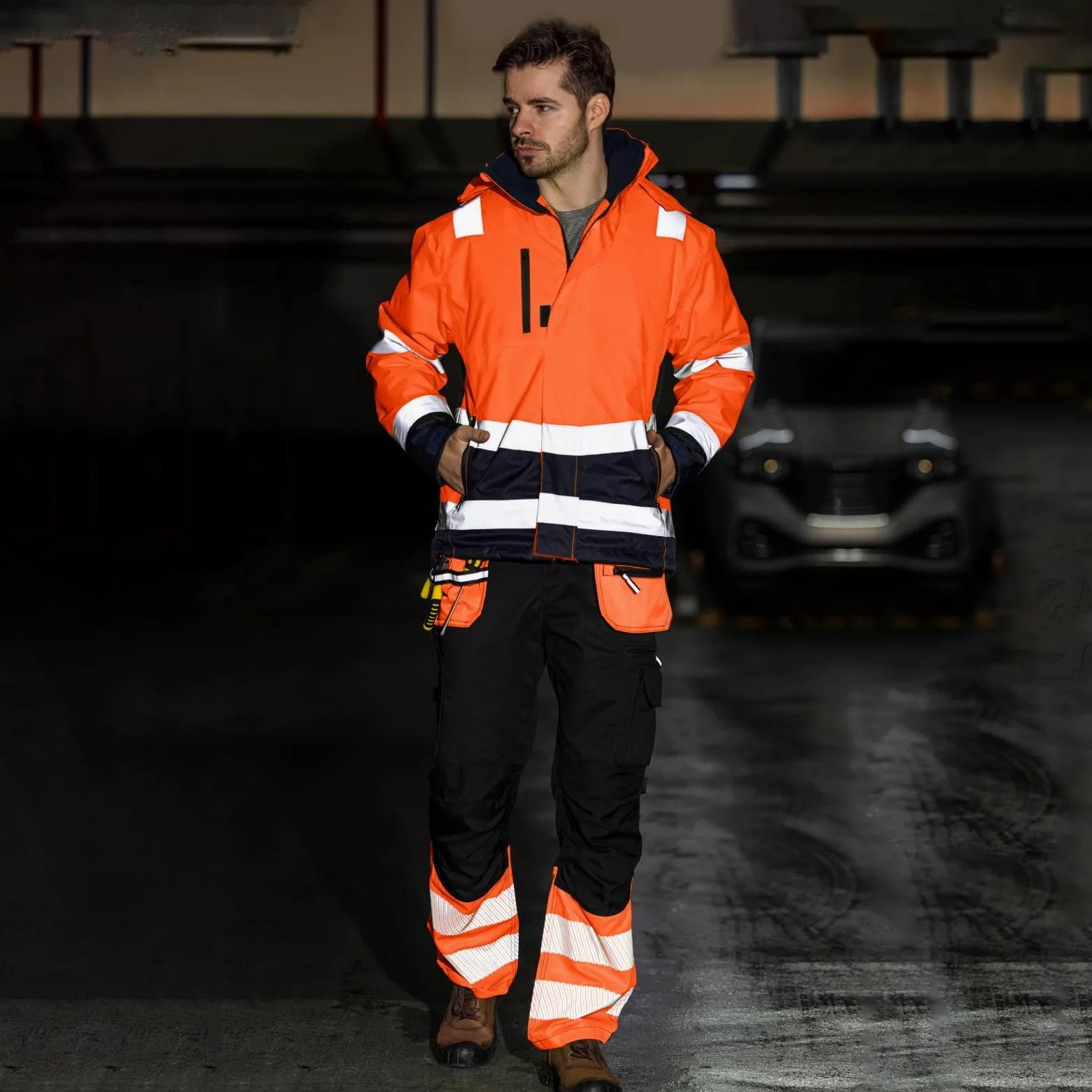 WORK IDEA Versátil chaqueta de trabajo 3 en 1 con reflectores. Impermeable, resistente al viento, transpirable. Ropa de trabajo de invierno ideal y chaqueta de seguridad para todas las estaciones
