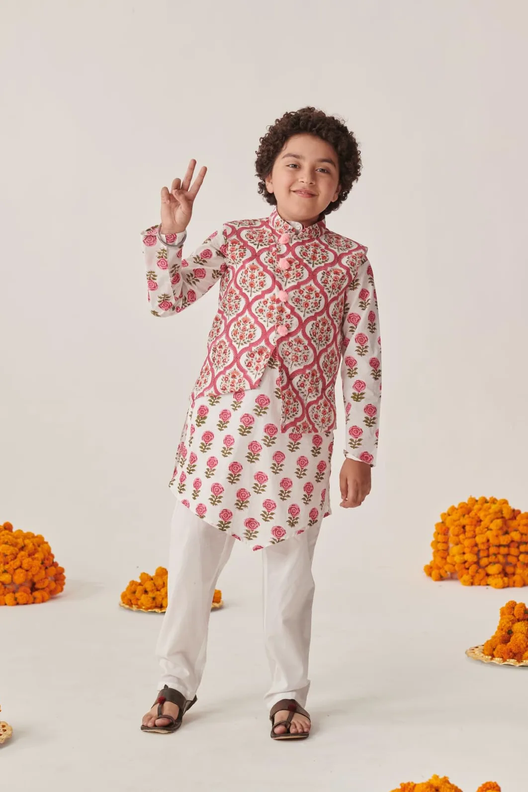 PS Peaches Niños 1 Kurta, 1 Payjama, 1 chaqueta
