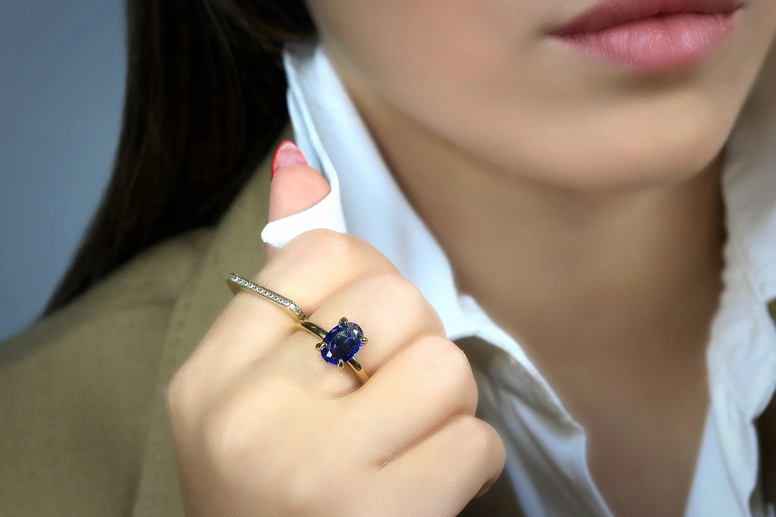 Delicado Anillo de Zafiro Azul - Anillos de Compromiso para Mujeres Hechos a Mano, Anillos de Boda, Anillos de Moda - Anillos Ovalados Clásicos - Anillo de Zafiro de Nacimiento de Septiembre