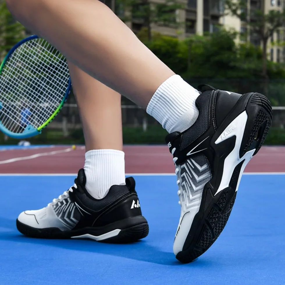 Zapatos de bádminton para hombre y mujer, zapatos de entrenamiento de cancha interior, antideslizantes, ligeros, para tenis, squash, voleibol, balonmano