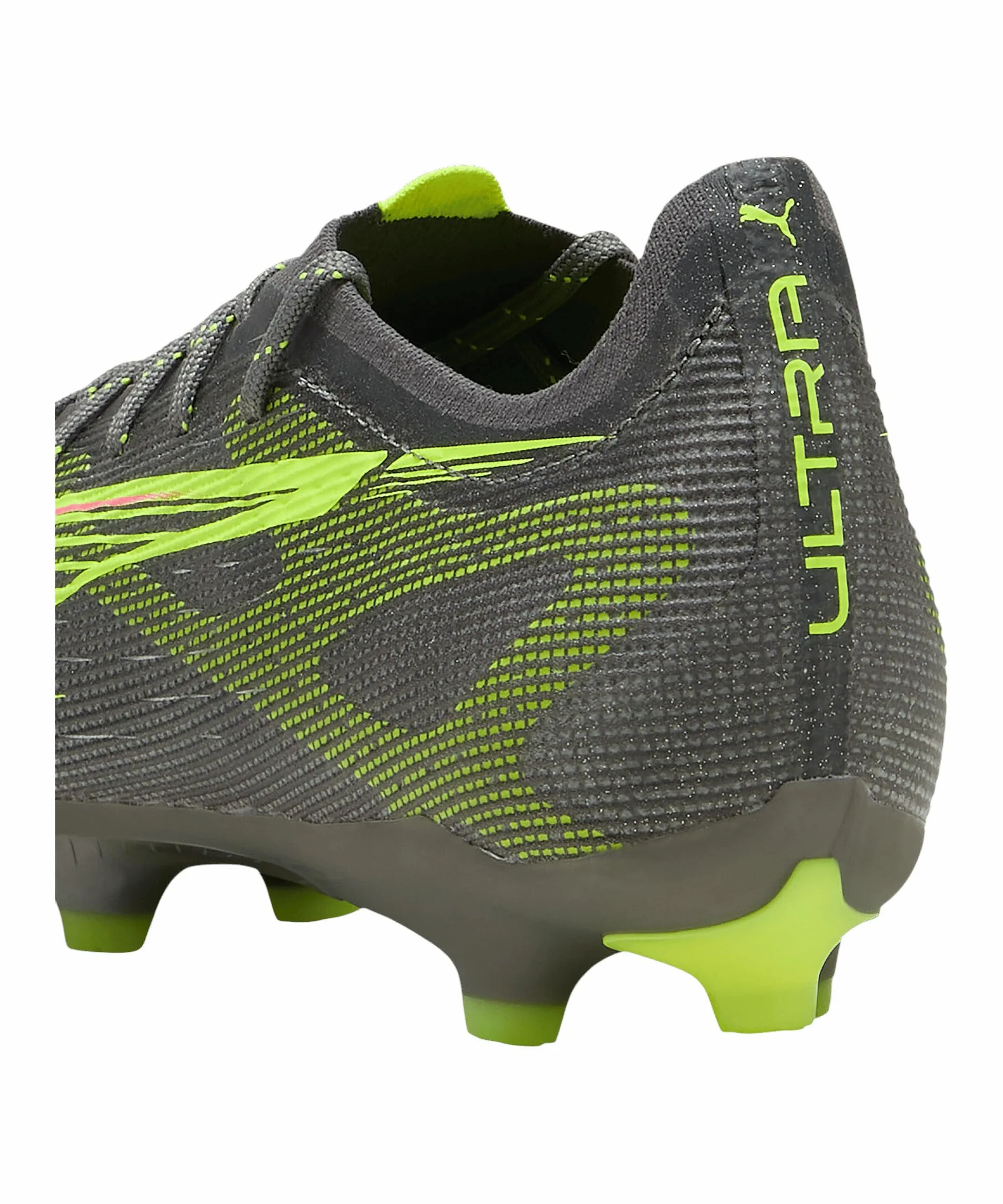 Puma Ultra 5 Pro FG/AG Soccer ShoeUnisex Adulto