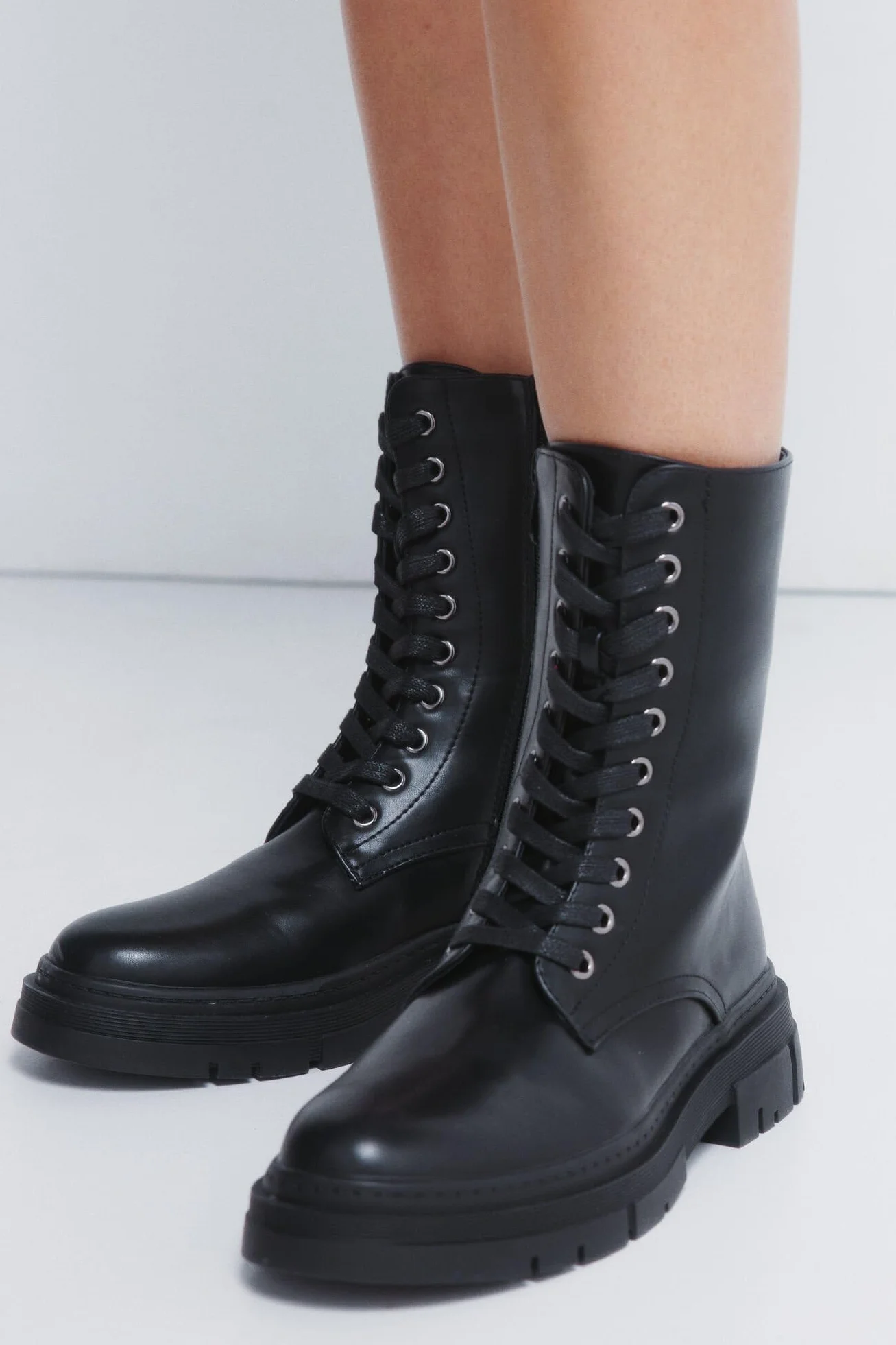 SPRINGFIELD Black PU Military Boot, Bota Militar Mujer
